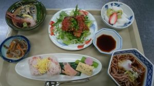 お手頃な❧おまかせ定食やってます🍱